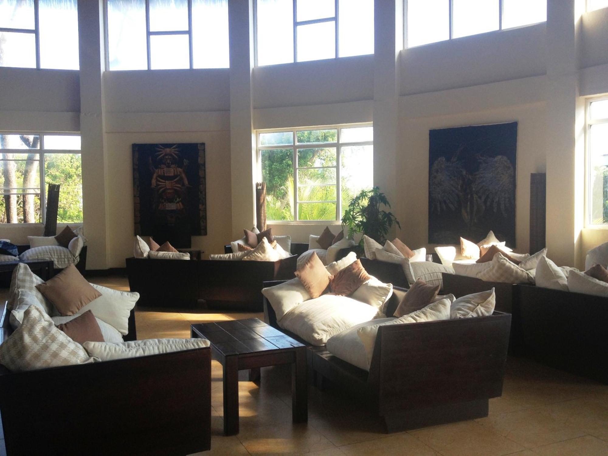 Media Luna Resort & Spa Second Bight Exterior photo