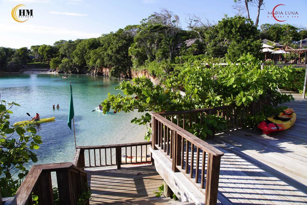 Media Luna Resort & Spa Second Bight Exterior photo
